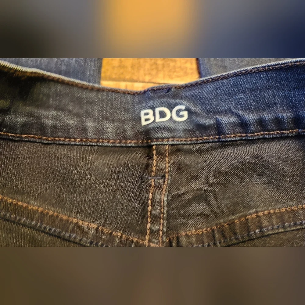 BDG High Rise Twig Ankle Jeans Dark Wash Size 32